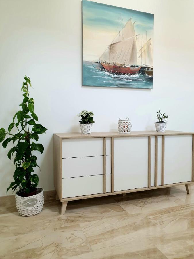 Apartment Sara Kastela Luaran gambar